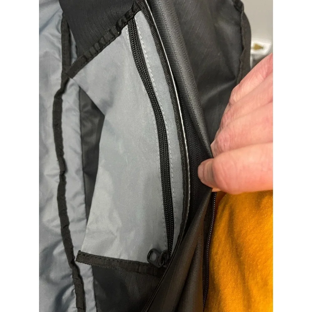 Nike Black Duffel Bag RN56323‎ Medium